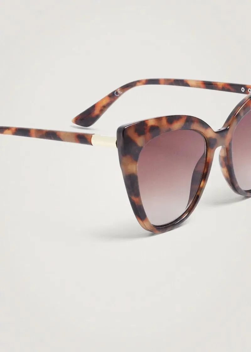 ОЧИЛА ЗА СОНЦЕ 