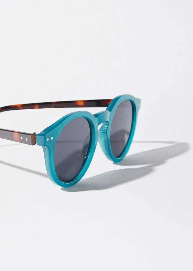 ОЧИЛА ЗА СОНЦЕ 