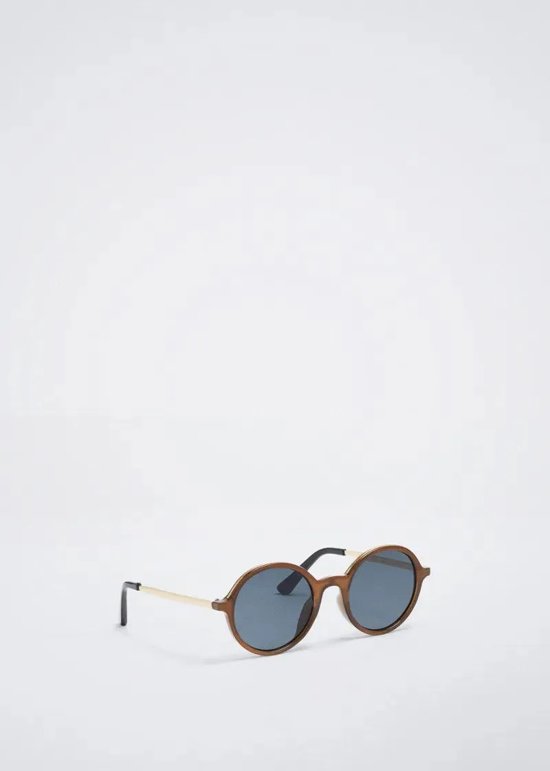 ОЧИЛА ЗА СОНЦЕ 