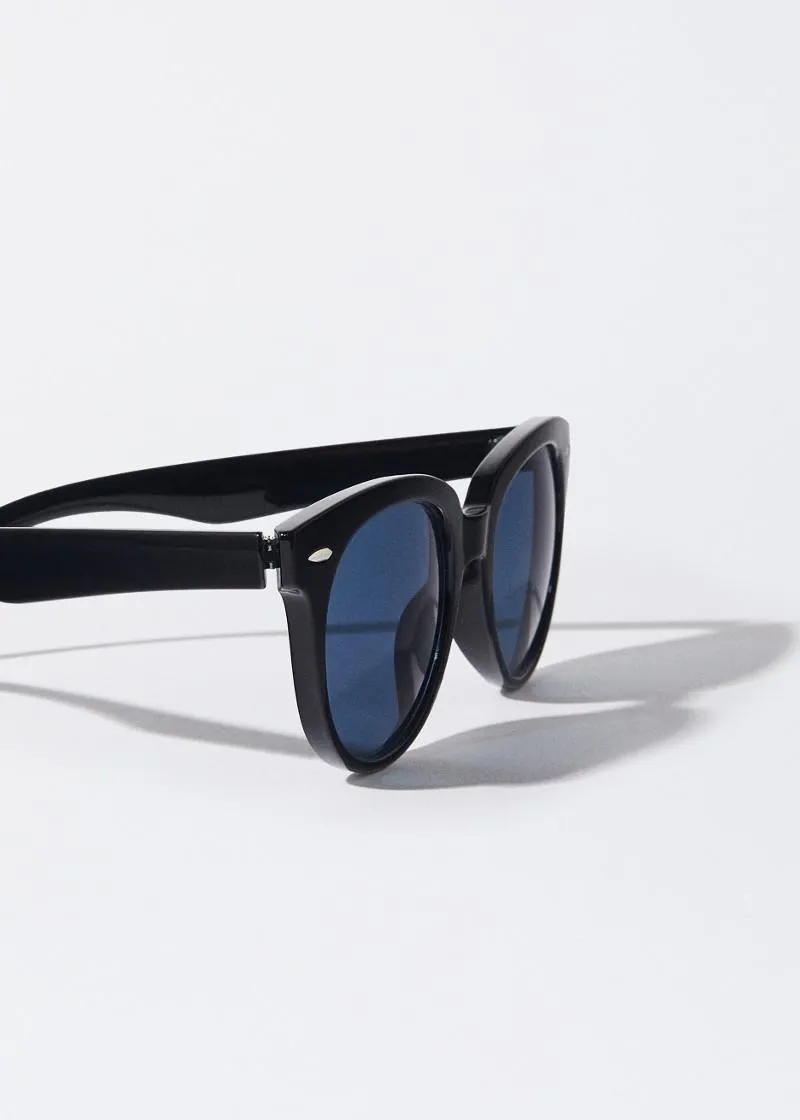 ОЧИЛА ЗА СОНЦЕ 