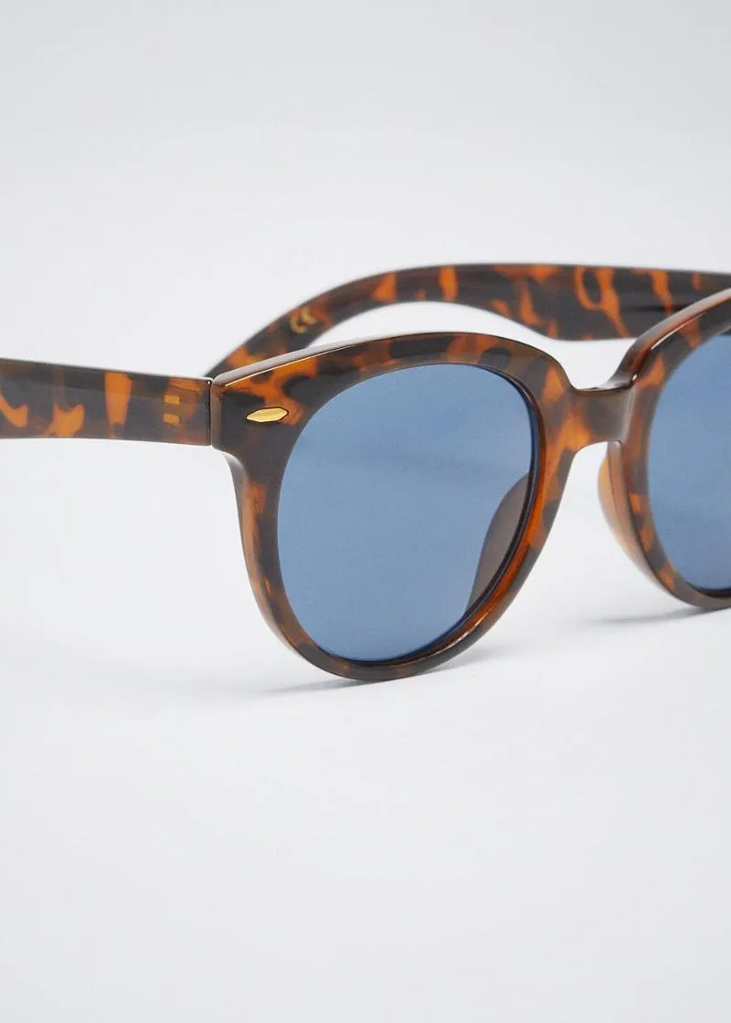 ОЧИЛА ЗА СОНЦЕ 