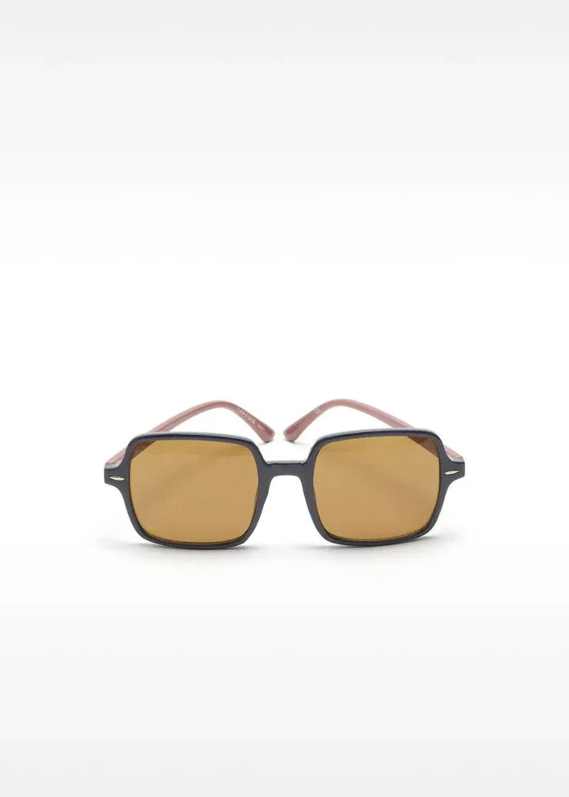 ОЧИЛА ЗА СОНЦЕ 