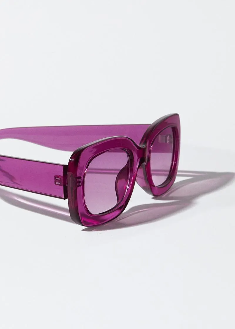 ОЧИЛА ЗА СОНЦЕ 