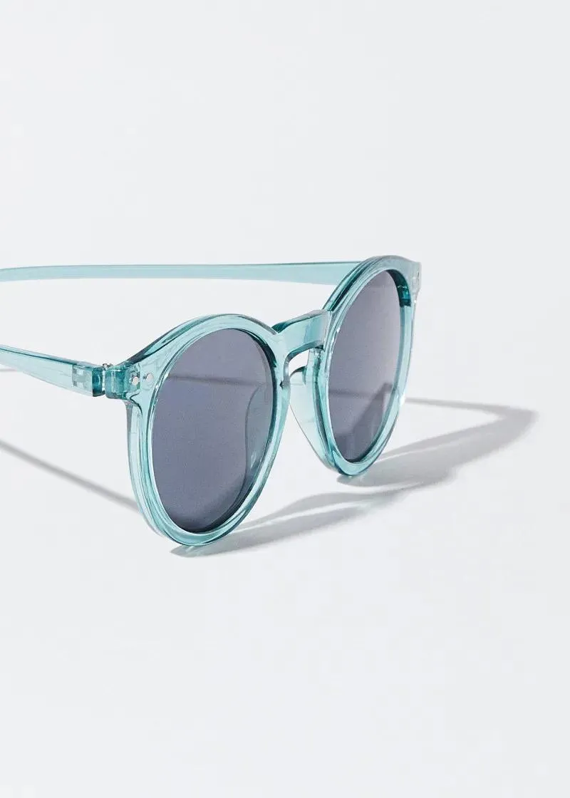 ОЧИЛА ЗА СОНЦЕ 