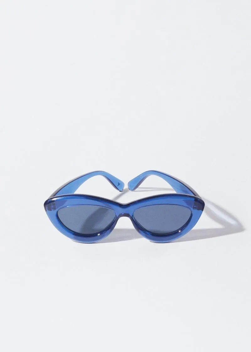 ОЧИЛА ЗА СОНЦЕ 