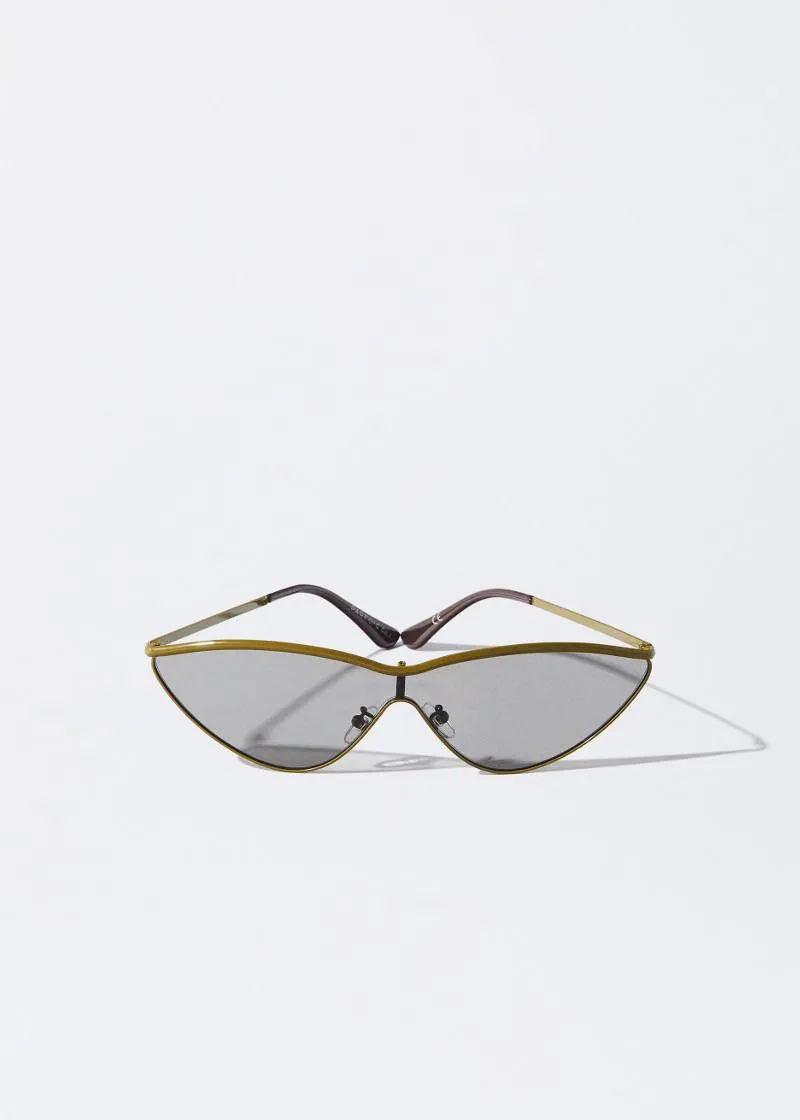 ОЧИЛА ЗА СОНЦЕ 