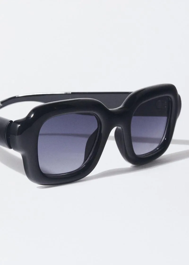 ОЧИЛА ЗА СОНЦЕ 