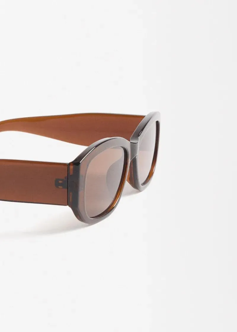 ОЧИЛА ЗА СОНЦЕ 