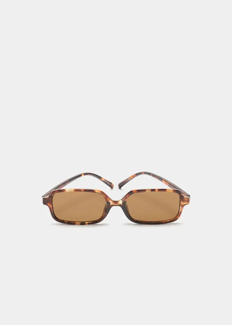 ОЧИЛА ЗА СОНЦЕ 