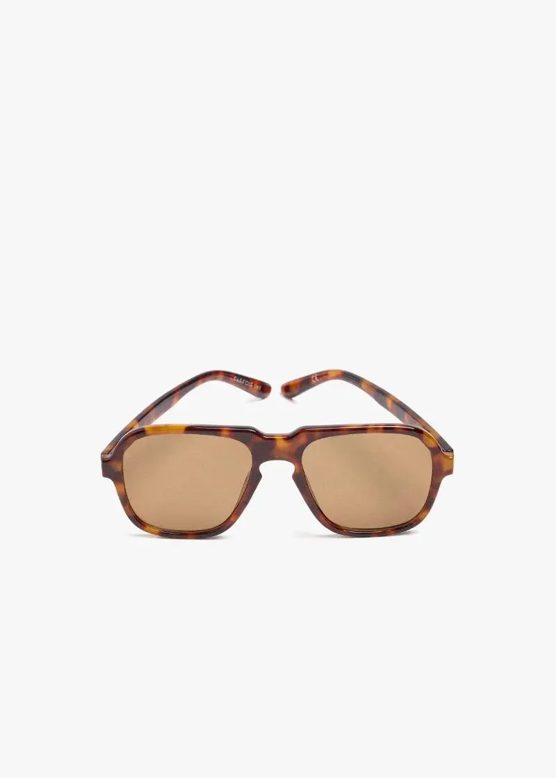 ОЧИЛА ЗА СОНЦЕ 