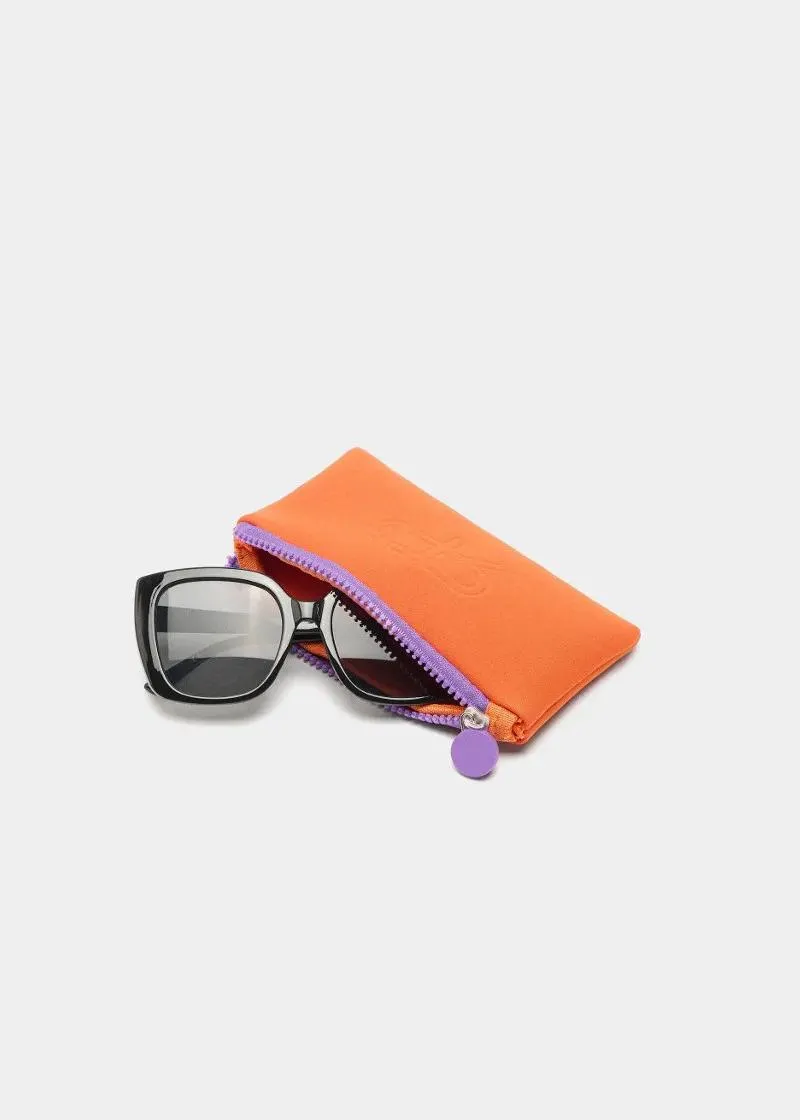 ОЧИЛА ЗА СОНЦЕ 