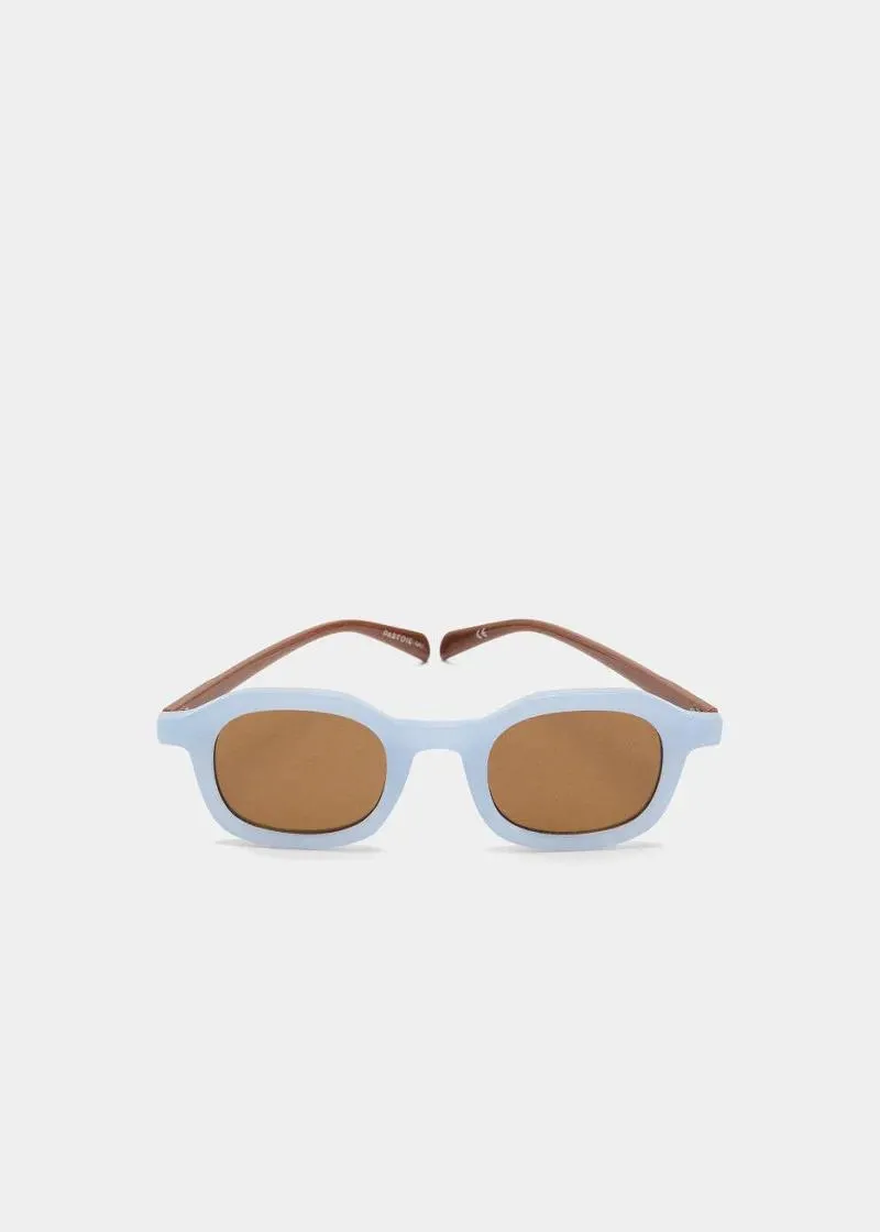 ОЧИЛА ЗА СОНЦЕ 