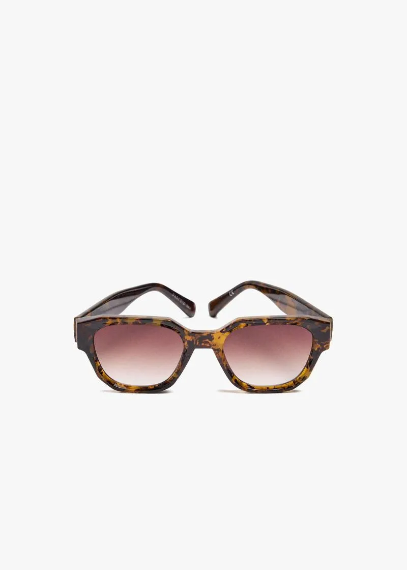 ОЧИЛА ЗА СОНЦЕ 