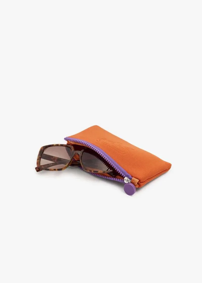 ОЧИЛА ЗА СОНЦЕ 