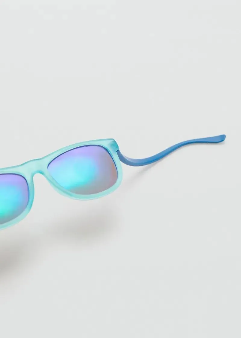 ОЧИЛА ЗА СОНЦЕ 