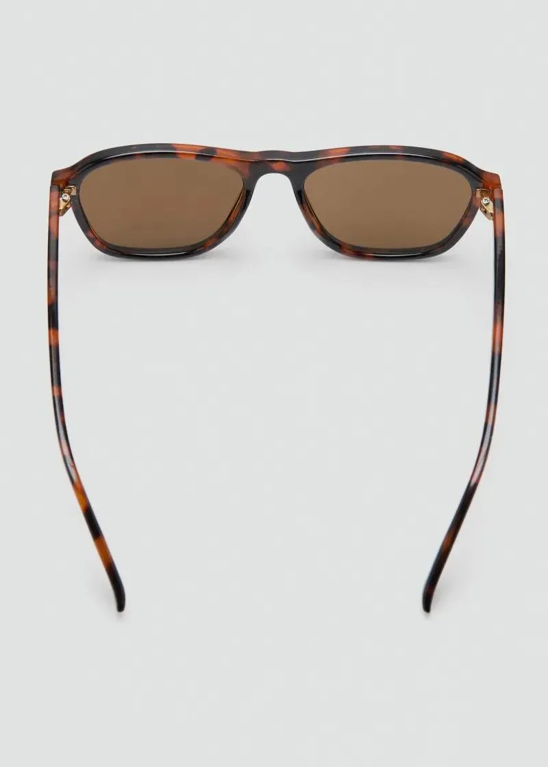 ОЧИЛА ЗА СОНЦЕ 