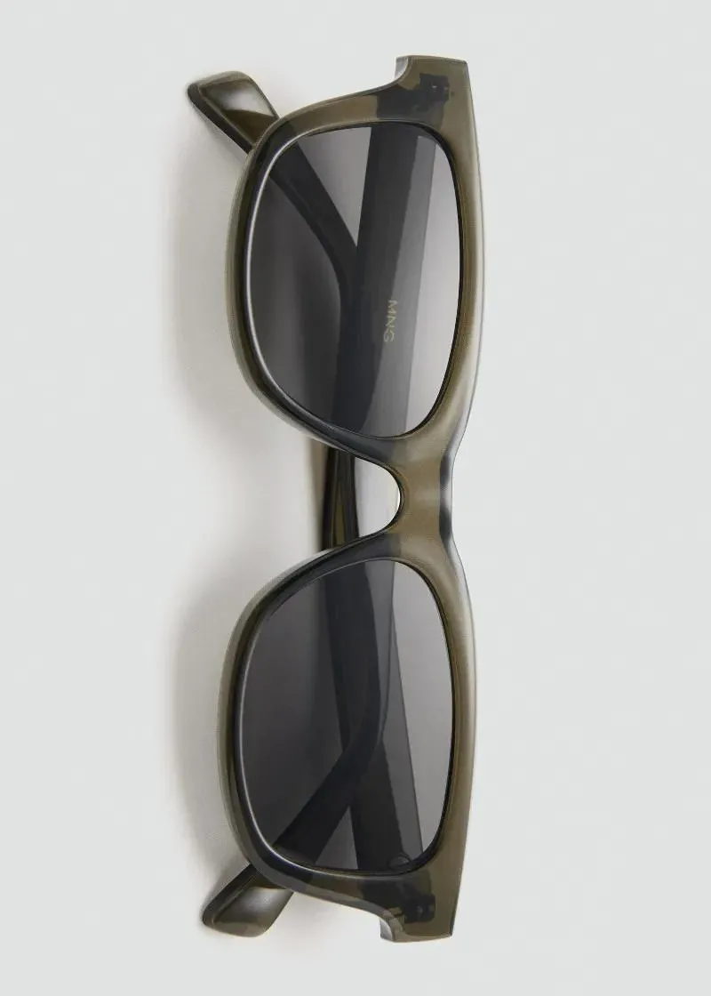 ОЧИЛА ЗА СОНЦЕ 