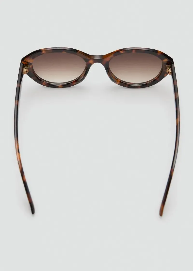 ОЧИЛА ЗА СОНЦЕ 