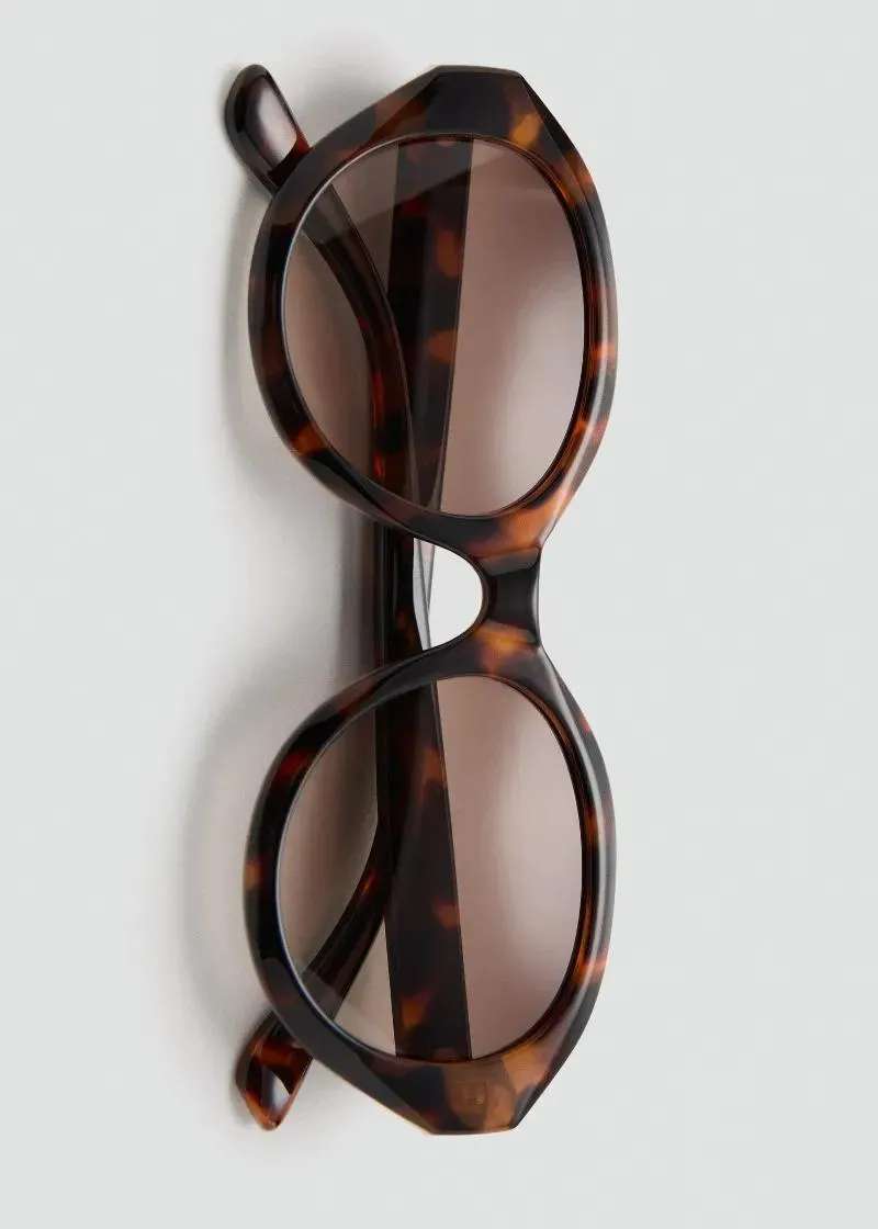 ОЧИЛА ЗА СОНЦЕ 