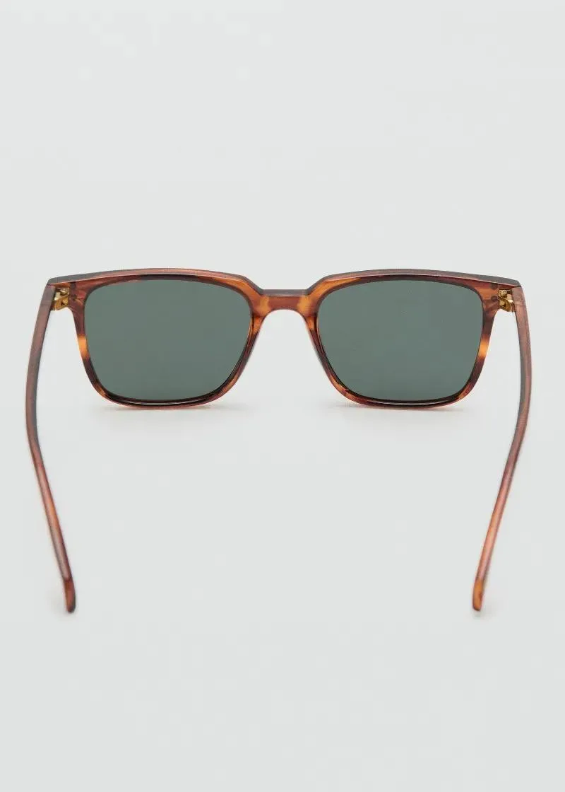 ОЧИЛА ЗА СОНЦЕ 