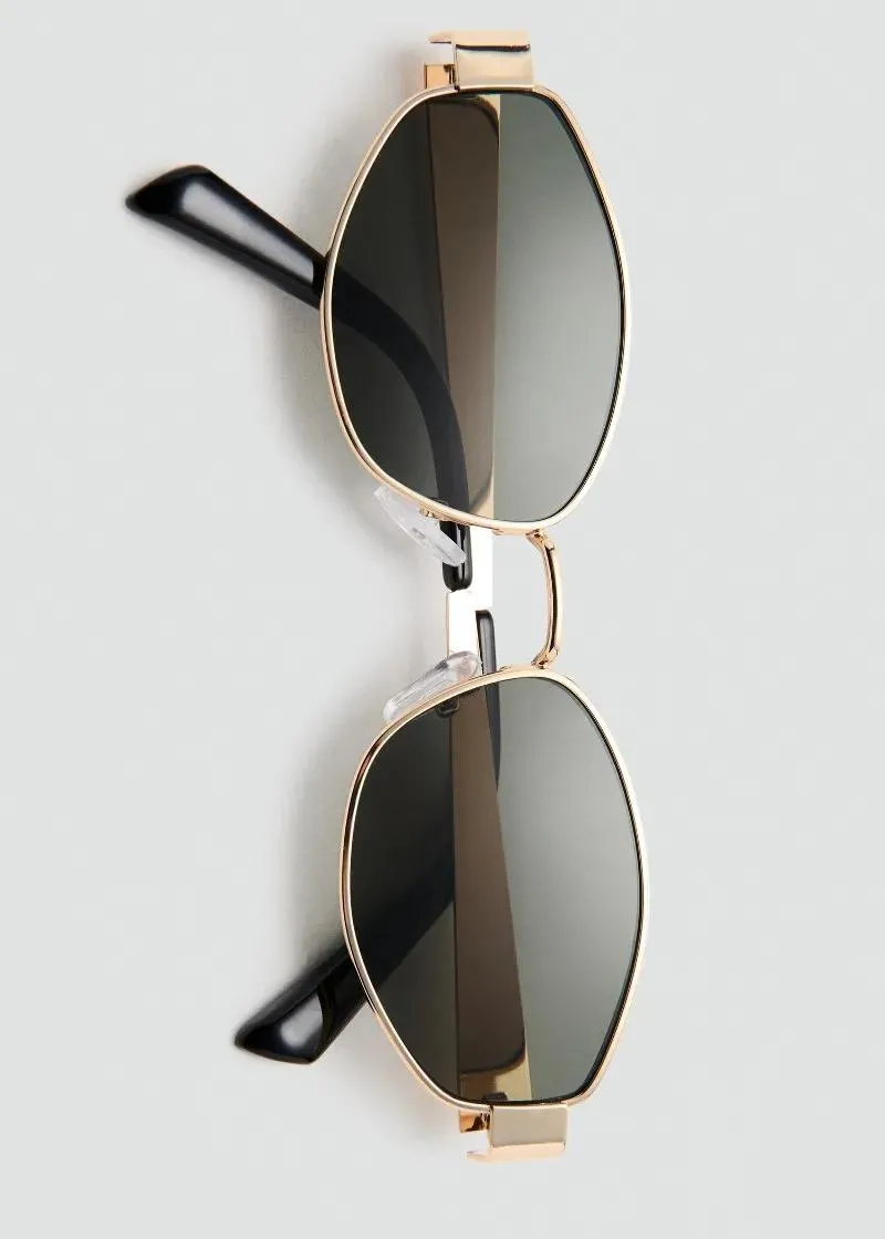 ОЧИЛА ЗА СОНЦЕ 