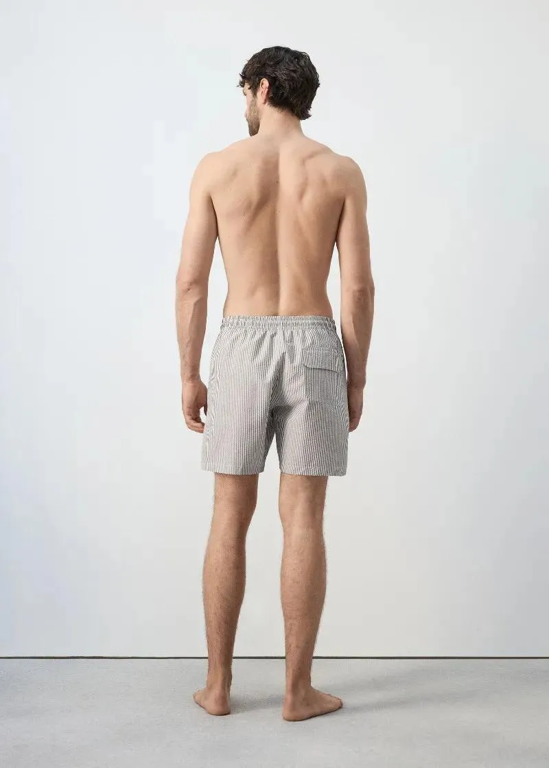 КОСТИМ ЗА КАПЕЊЕ 