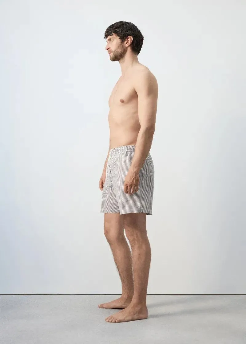 КОСТИМ ЗА КАПЕЊЕ 