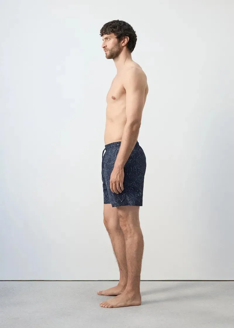 КОСТИМ ЗА КАПЕЊЕ 