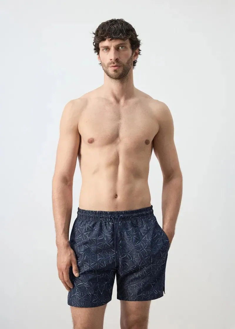 КОСТИМ ЗА КАПЕЊЕ 