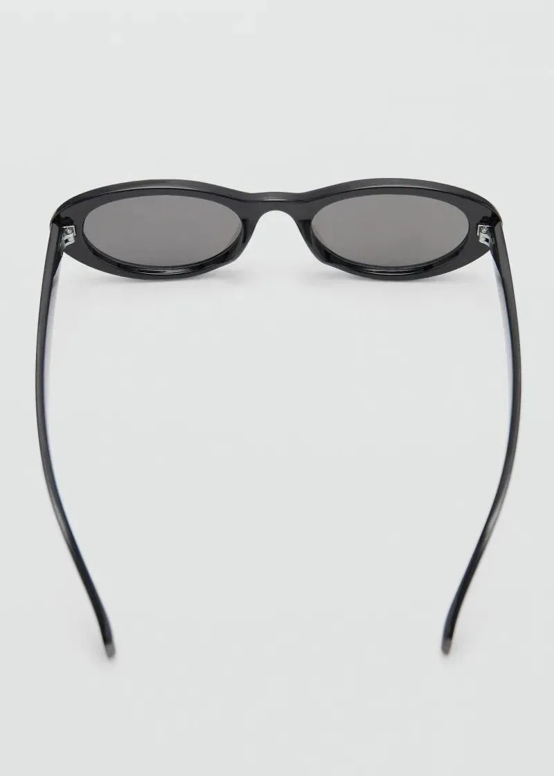 ОЧИЛА ЗА СОНЦЕ 