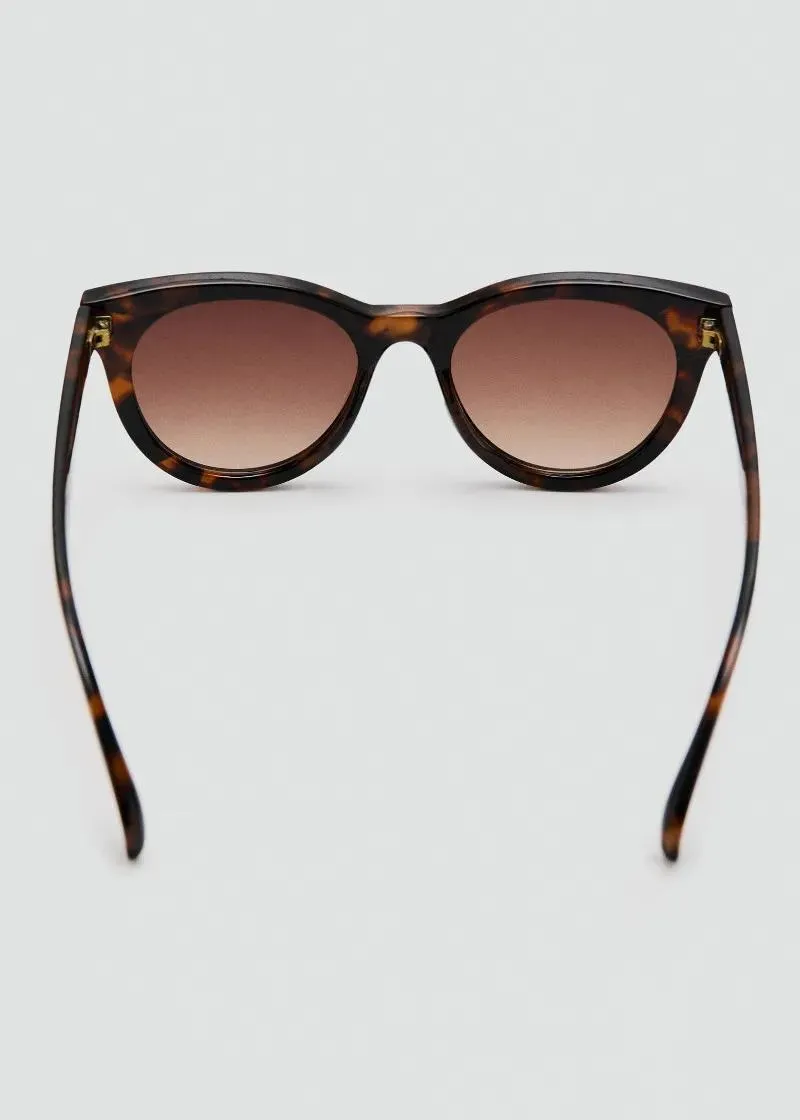 ОЧИЛА ЗА СОНЦЕ 