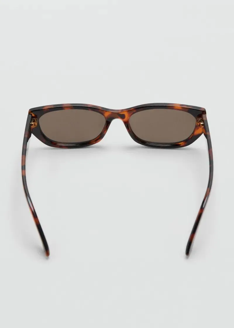 ОЧИЛА ЗА СОНЦЕ 