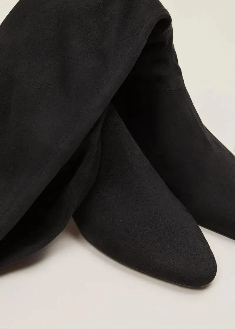 ВИСОКИ ЧИЗМИ 