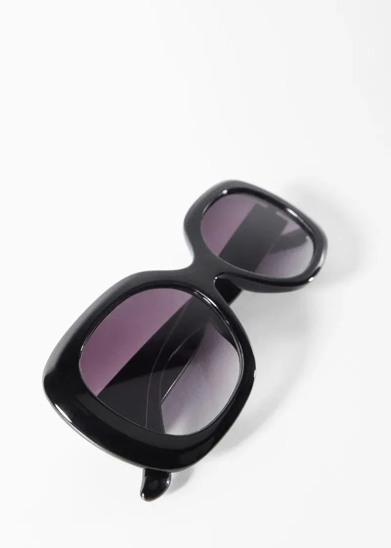 ОЧИЛА ЗА СОНЦЕ 