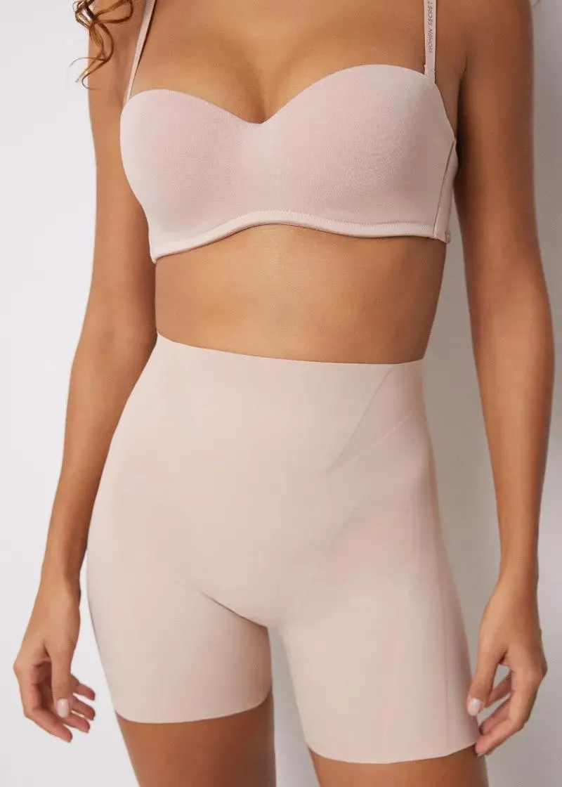 ОБЛИКУВАЧ ЗА ТЕЛО 