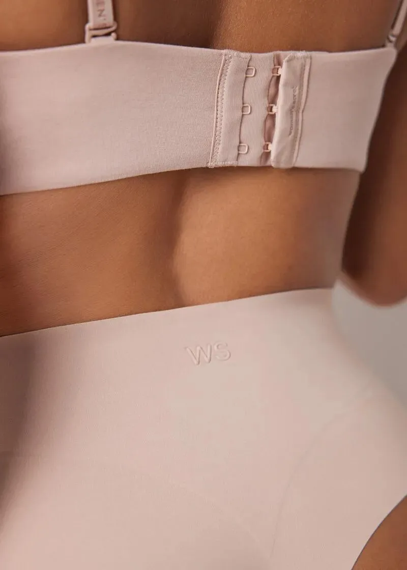 ОБЛИКУВАЧ ЗА ТЕЛО 