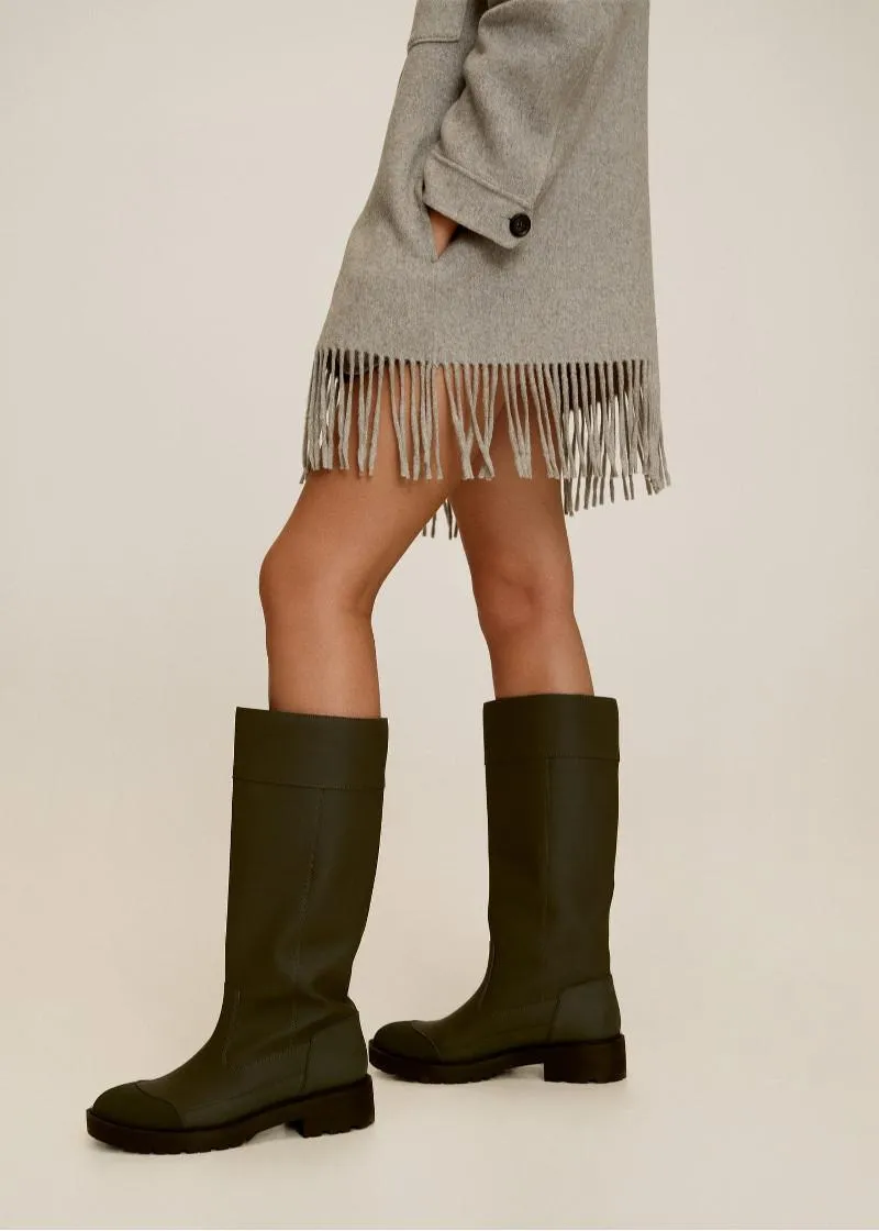 ВИСОКИ ЧИЗМИ 