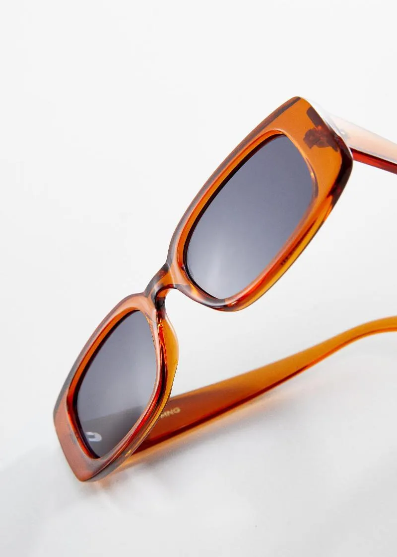 ОЧИЛА ЗА СОНЦЕ 