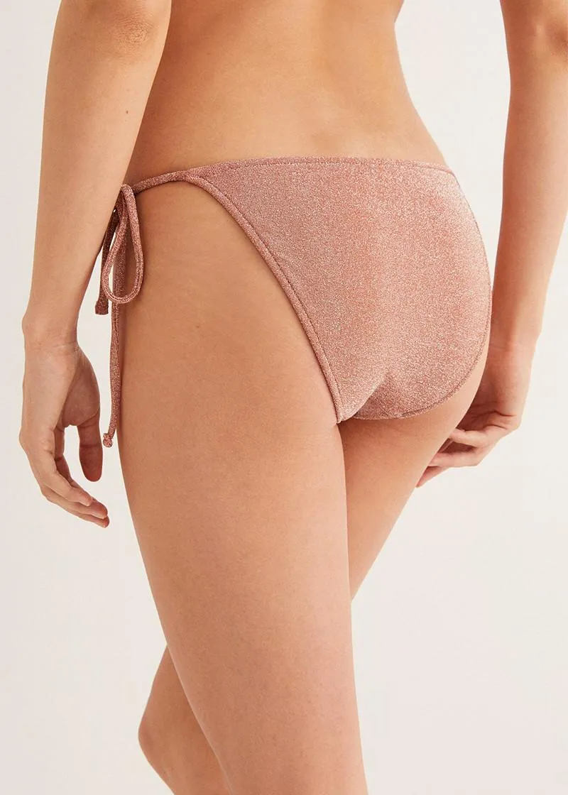 КОСТИМ ЗА КАПЕЊЕ 