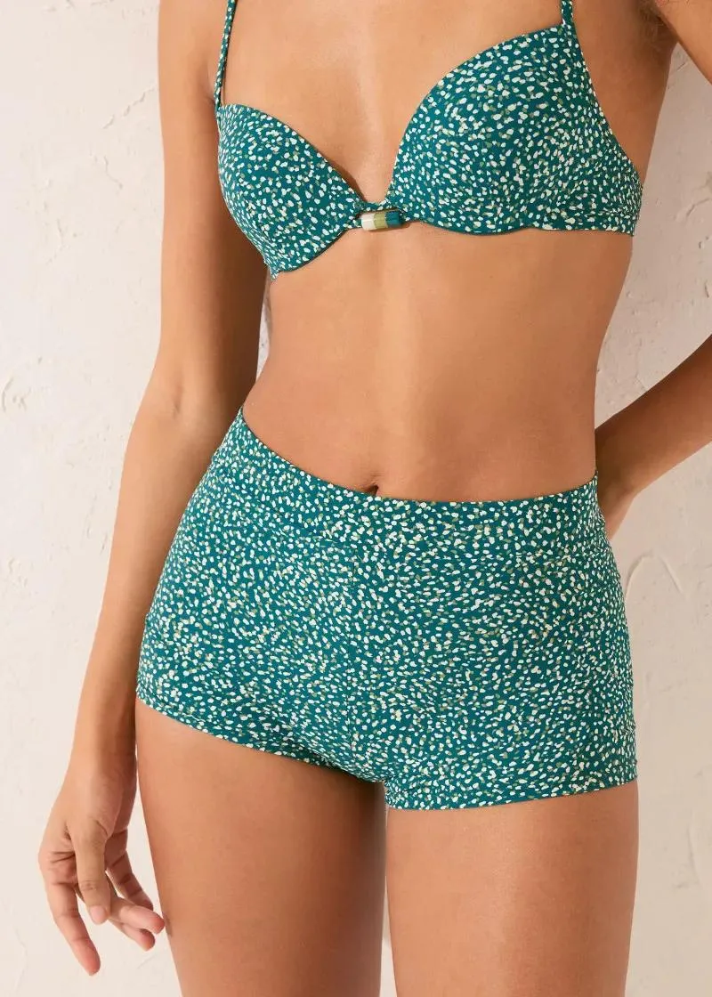 КОСТИМ ЗА КАПЕЊЕ ДОЛЕН ДЕЛ 