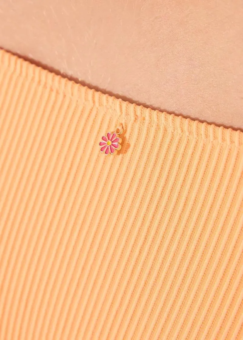 КОСТИМ ЗА КАПЕЊЕ ДОЛЕН ДЕЛ 