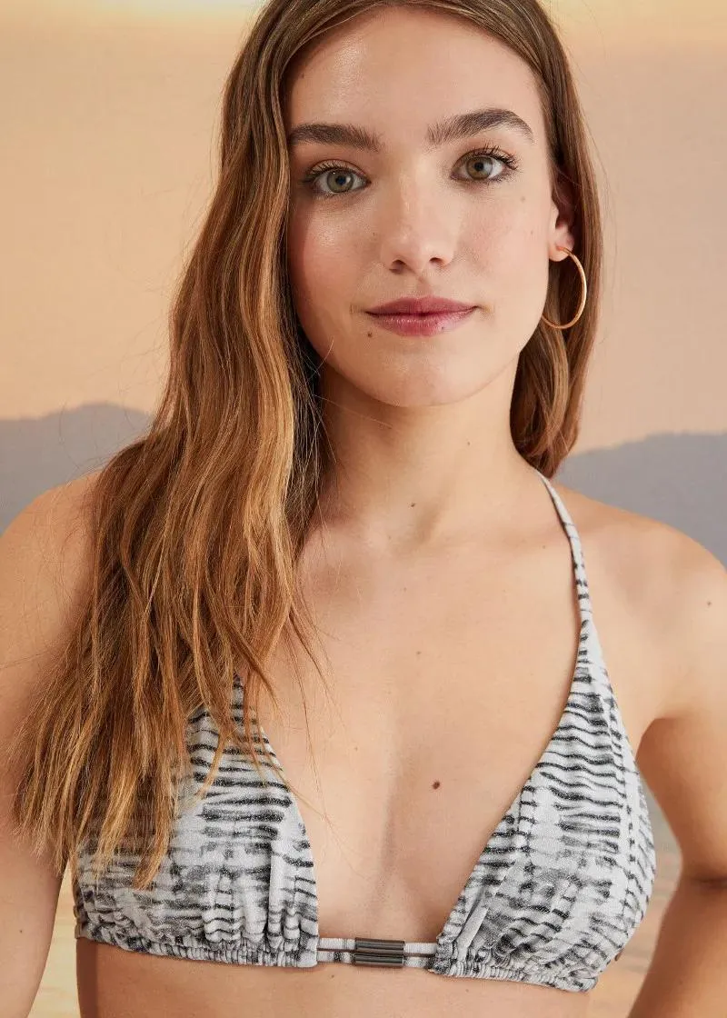 КОСТИМ ЗА КАПЕЊЕ ГОРЕН ДЕЛ Б 