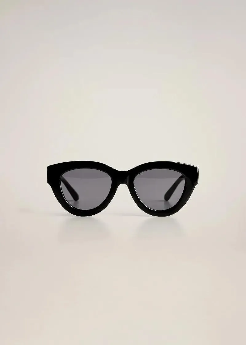 ОЧИЛА ЗА СОНЦЕ 