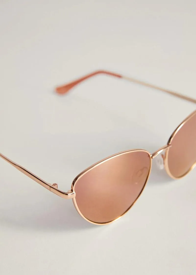 ОЧИЛА ЗА СОНЦЕ 