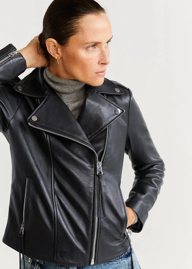 КОЖНА ЈАКНА 