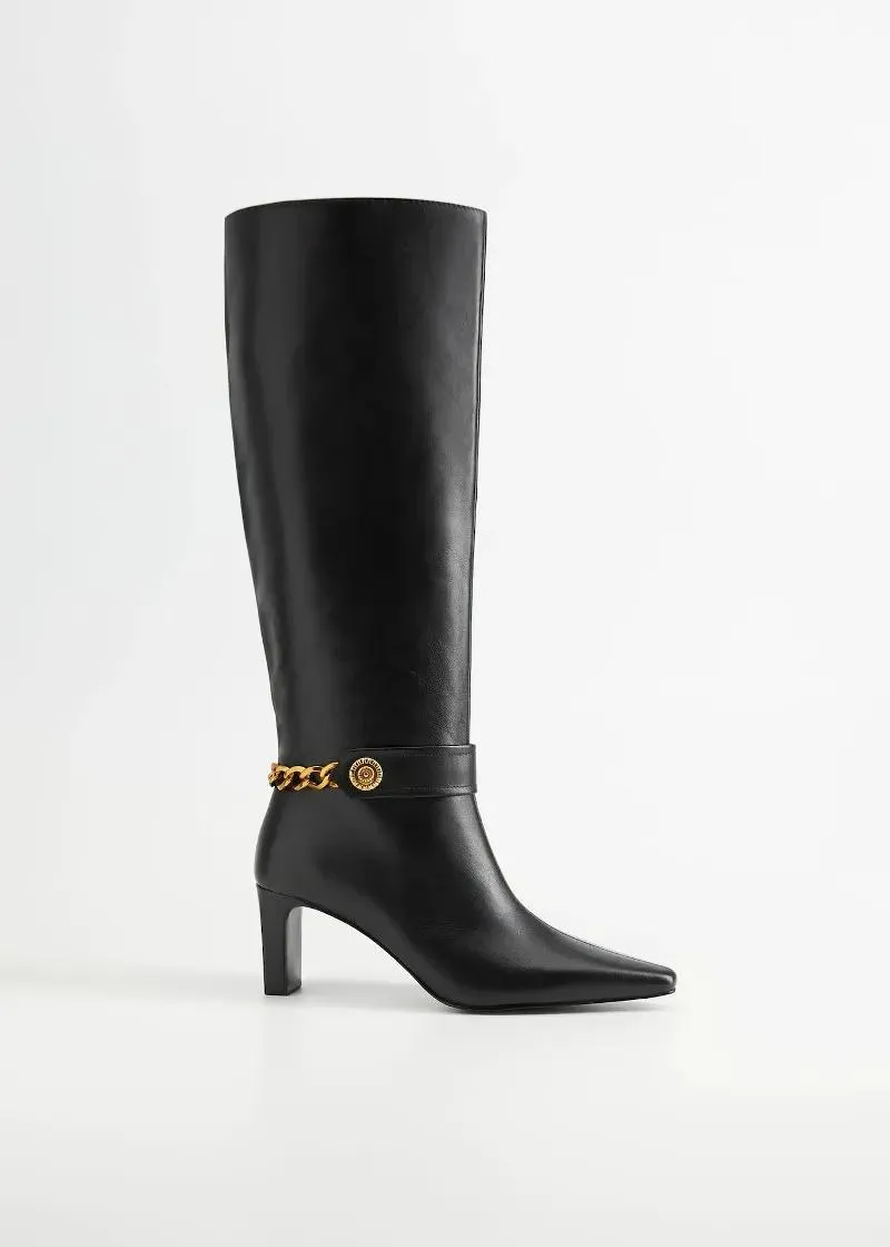 ВИСОКИ ЧИЗМИ 