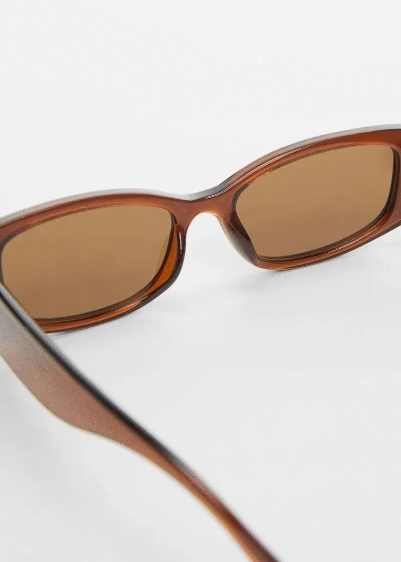 ОЧИЛА ЗА СОНЦЕ 