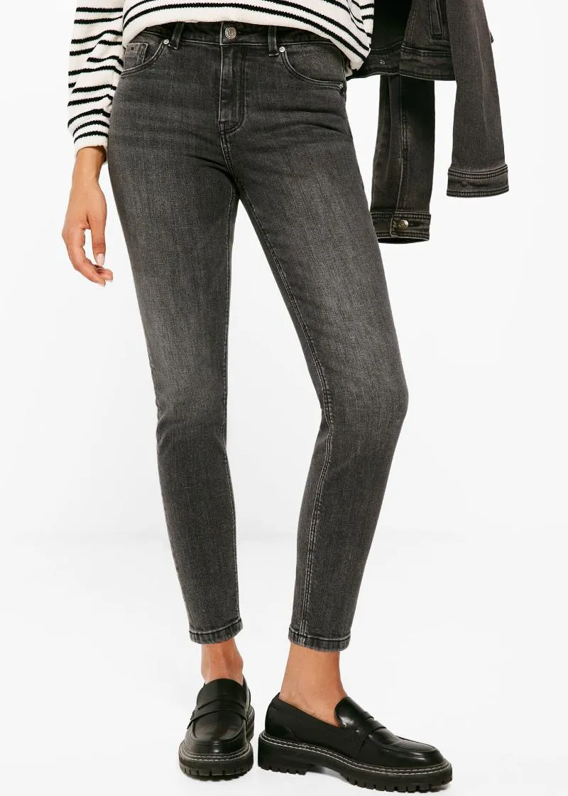 ЖЕНСКИ ФАРМЕРКИ 