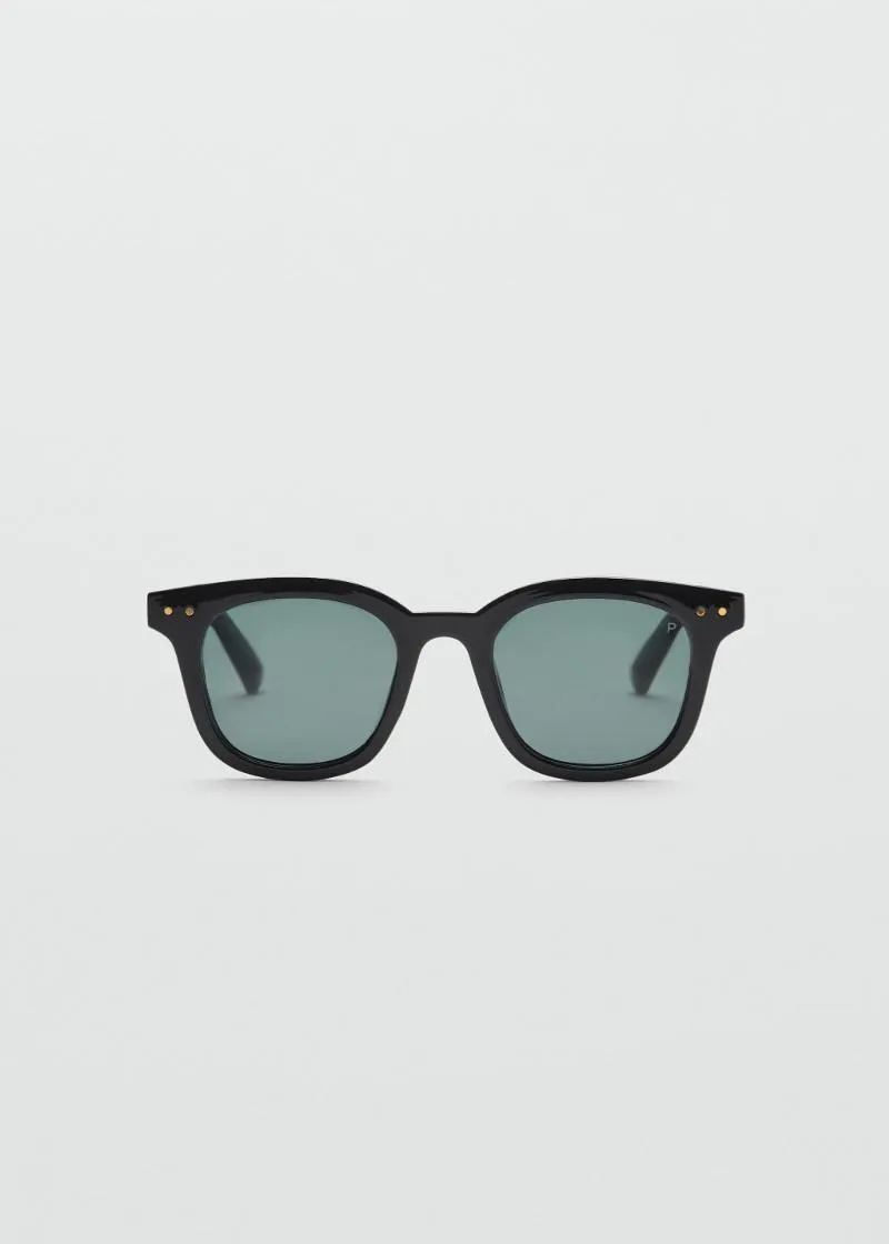 ОЧИЛА ЗА СОНЦЕ 