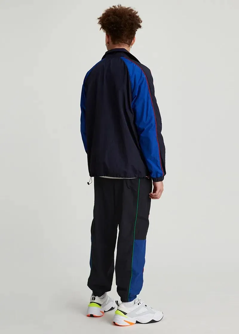 ТРЕНЕРКИ ДОЛЕН ДЕЛ 